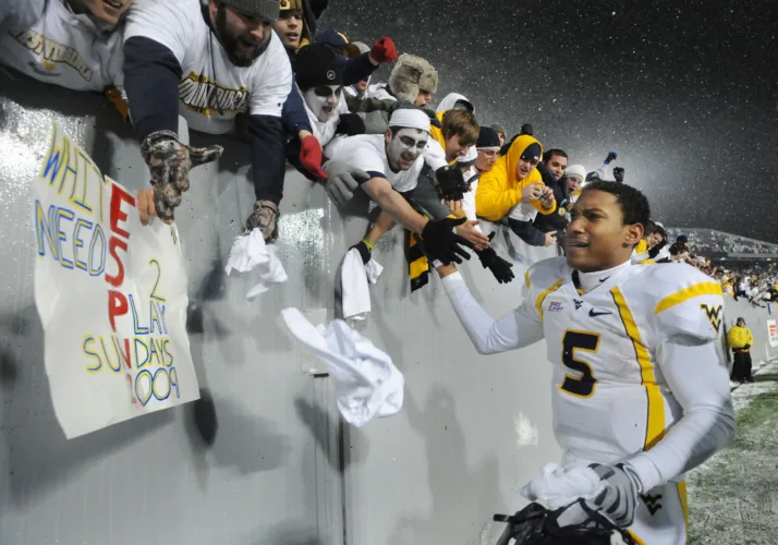 Pat White Looks Back On Journey To Play QB, Wear No. 5 For WVU Before Jersey Is Retired